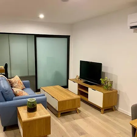 Central Canberra City Apartment With Study And Full Amenities Including Parking Exterior photo
